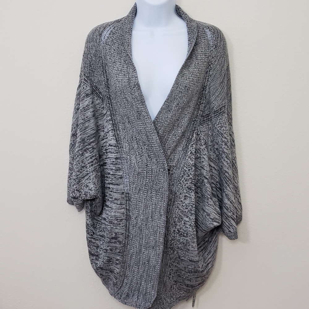 Lululemon long sweater large extra large fall deal